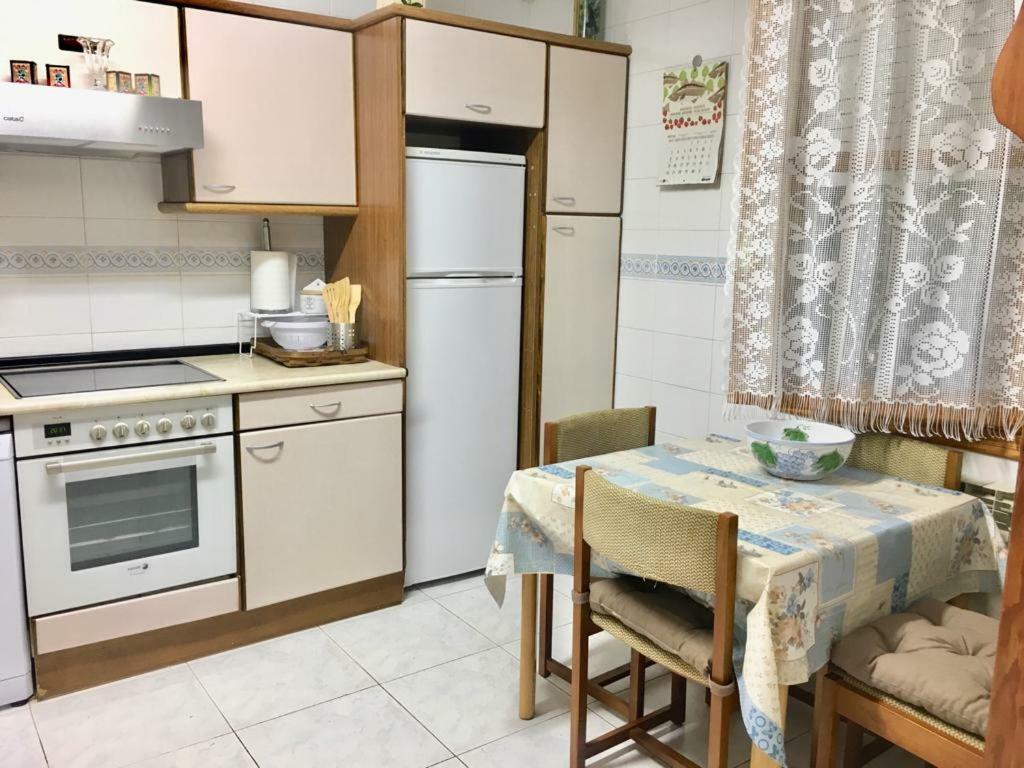 Preciosa Casa Independiente Con Piscina Cubierta Y Gran Jardin Privados Haro Exteriér fotografie
